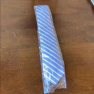Spider & Mackay Blue and White stripped tie